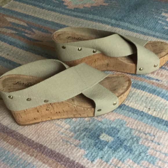 Lucky Brand Sandals - Picture 2 of 6